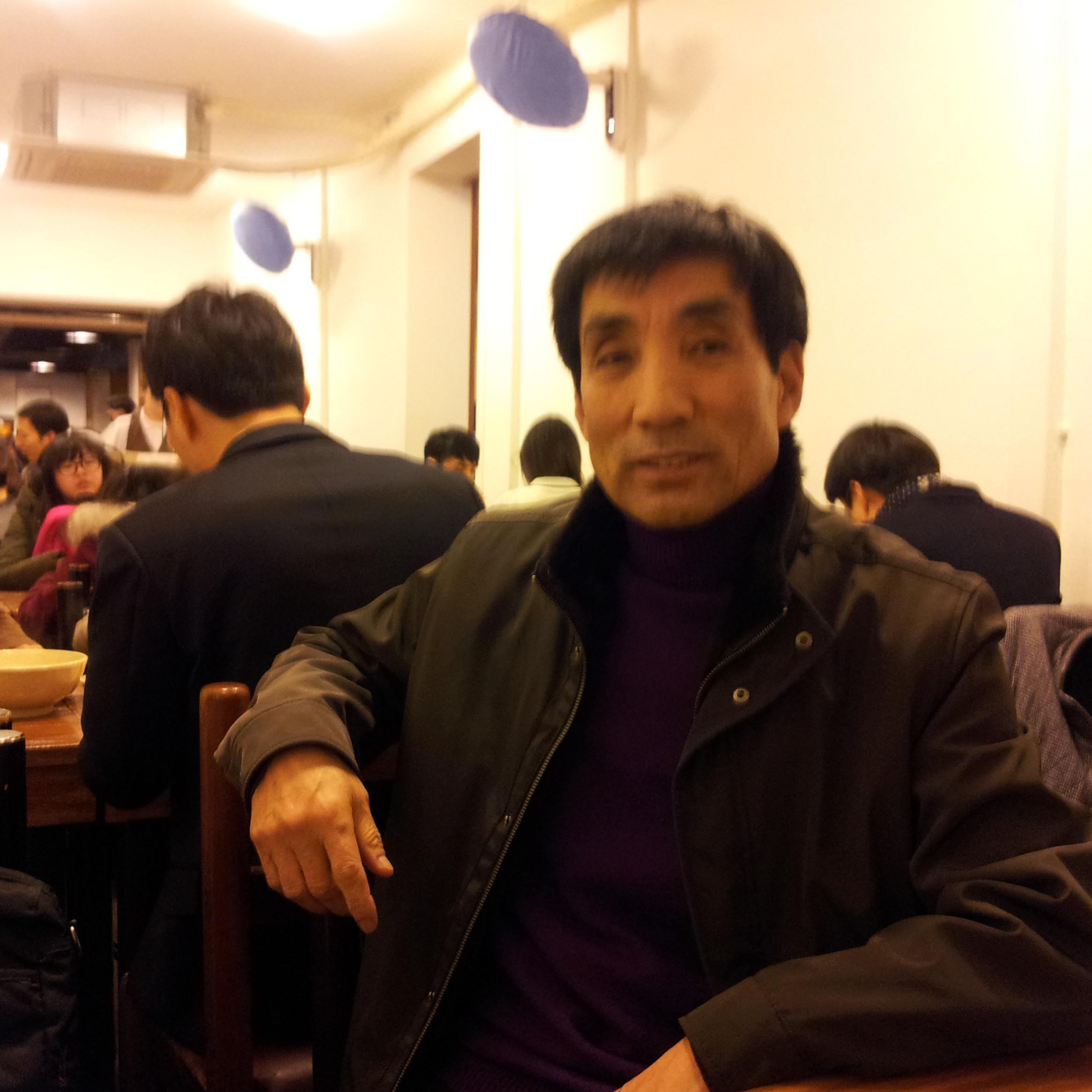 papa1871's profile picture. 