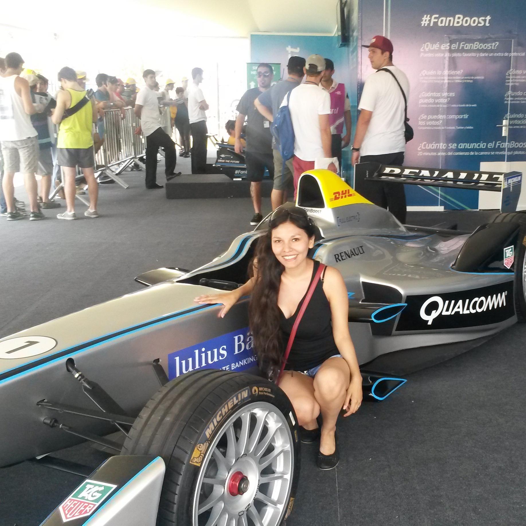 Muchacha blue. Apasionada de la F1 & Fe. Nightwish Hunter #BrunoSenna #CieloRazzo