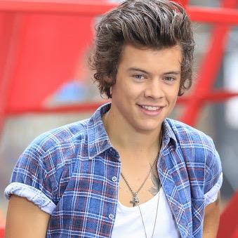 Of 7 billion of smiles in the world, I choose  Harry Styles one.