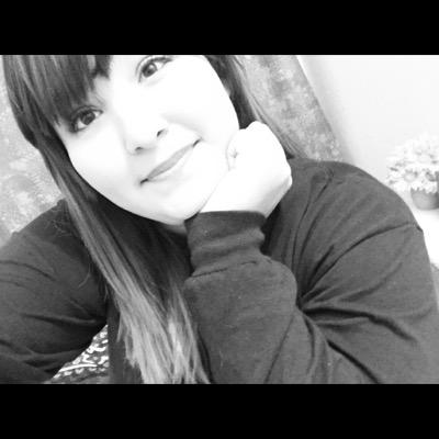 just follow me, how hard can that be? just do it. you know you want too (: