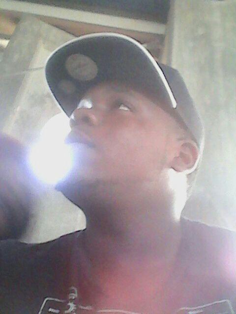 ShakeamM's profile picture. jυѕ нιт уσυя ƒυqqιη-_-  ƒ▒σ▒ℓ▒ℓ▒σ▒ω▒ вυттση... ƒя αн ƒσℓℓσω в¢к # ! єzzzz ℓιк ∂αтX_x!!!!!♠™