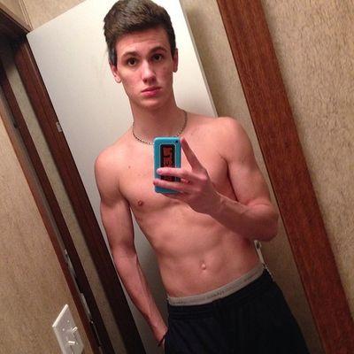 Alex_the_'s profile picture. Its me Alexander im here for you guys remember Jesus is number 1 and never give up or forget the ones you love