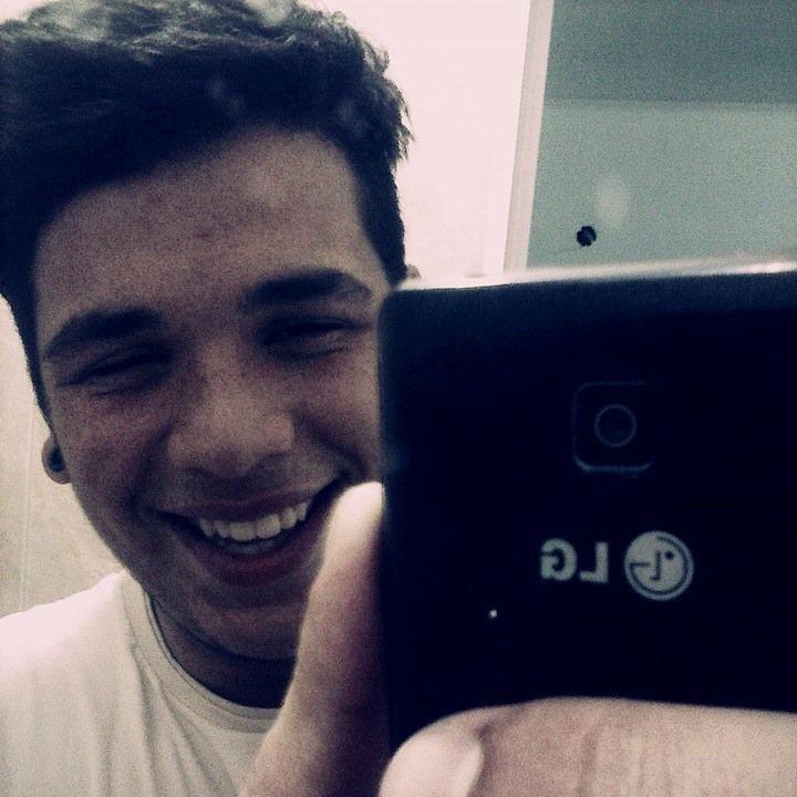 miyenweeb's profile picture. 