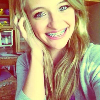 Heyy I'm vpsnipes63
I'm  a gamer girl
hit me up in Xbox 360