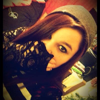 Hey, im lexi. im a tarus, and i have the most amazing boyfriend ever. funny thing is, he is a day older. which i hate. but still i love him and yeah.