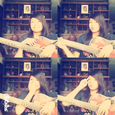 Hi! I'm Azhbey I Love To Sing ♡♡Ed Sheeran's♡♡Songs.I Love To Learn How To Play Guitar .My Hobby is Playing Badminton.I Love To Watch Shooting Stars✨⭐★☆