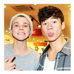 CASHTONPIOL4's profile picture. RT IN BIO HELP ME https://t.co/Q14myqD2ar
