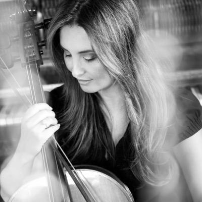 manolamm's profile picture. Manola Mencos Photography