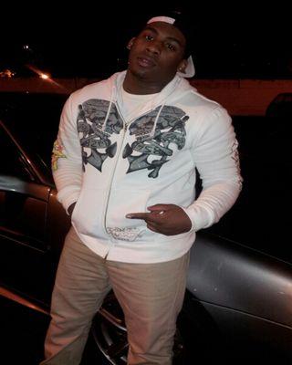 Thereal_LilKane's profile picture. Striving for greatness I kicked failure to the side # ProudFather #615