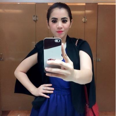 Singer and modelling ♥ mom your my Everything || ♥ @universitas trilogi jakrta