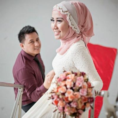 bermimpi setinggi langit dengan kaki tetap berpijak pada bumi