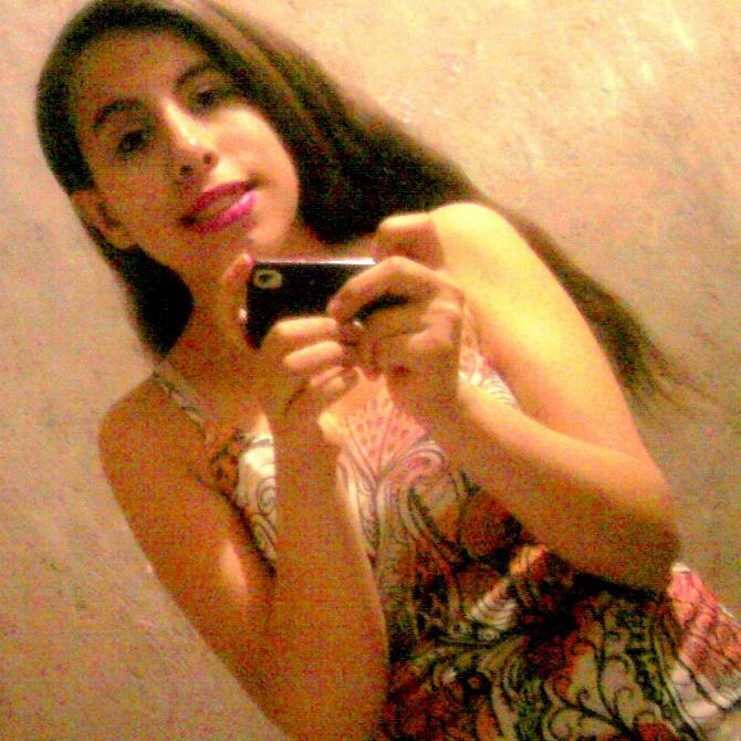como novio no tengo con el tuyo me entretengo