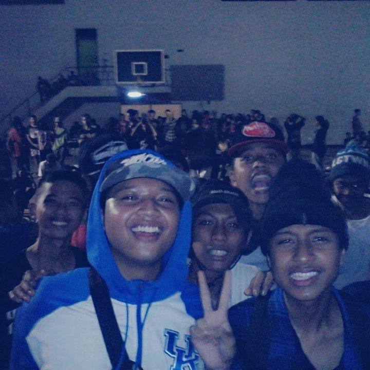 febri_hrynt's profile picture. MotherFucker