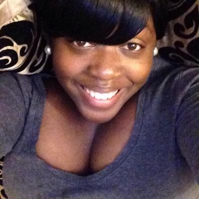 A collge girl ✏️ Dream chasing ❤️ Future Psychologist ✒️ #loyal as they come #loveable #caring #realfriend #phuckafakefriend ✌️