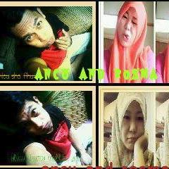 Love My PareNtss. 
My brother.
My hoNey.
My friends.

I Love U Forever