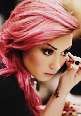 mha_lovatic's profile picture. WhatsApp 11998534205 The Vampire Diaries  Demi Lovato❤