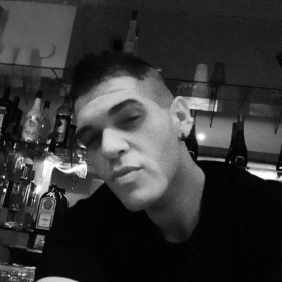 Dewid_White's profile picture. 