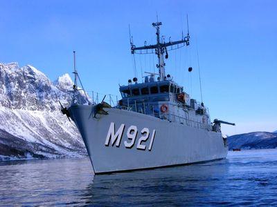 Belgian Flower-Class Minehunter