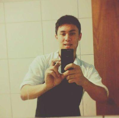 Meu estilo de vida leberta minha mente eu sou conpletamente louco mas um louco conciente