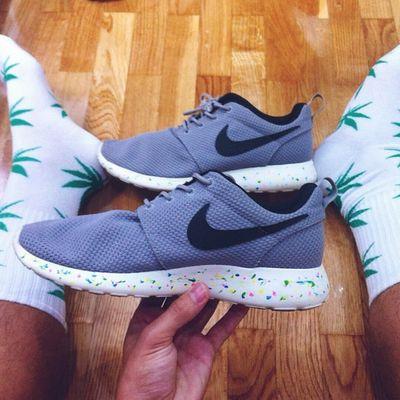 TODO TIPO DE CALZADO: NEW BALANCE, NIKE ROSHE, ADIDASZX, AIRMAX..  AL MEJOR PRECIO // ¡TIENDA ONLINE! NOS IMPORTA LA MODA //MAS INFORMACION MD O WHATSAPP.