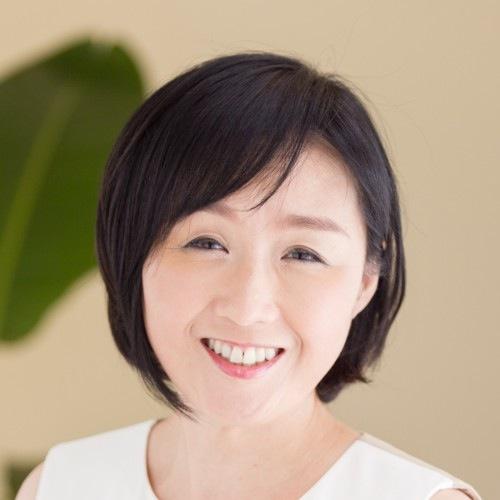 ㈱ヒューマン・リスペクト代表取締役。中小企業診断士。シャンソン歌手を経てコンサルタント、講師へと180度転身のユニークなキャリアを持つ。ダイヤモンド社から「マインドマップ戦略入門」を出版。「マインドマップの学校」代表。
