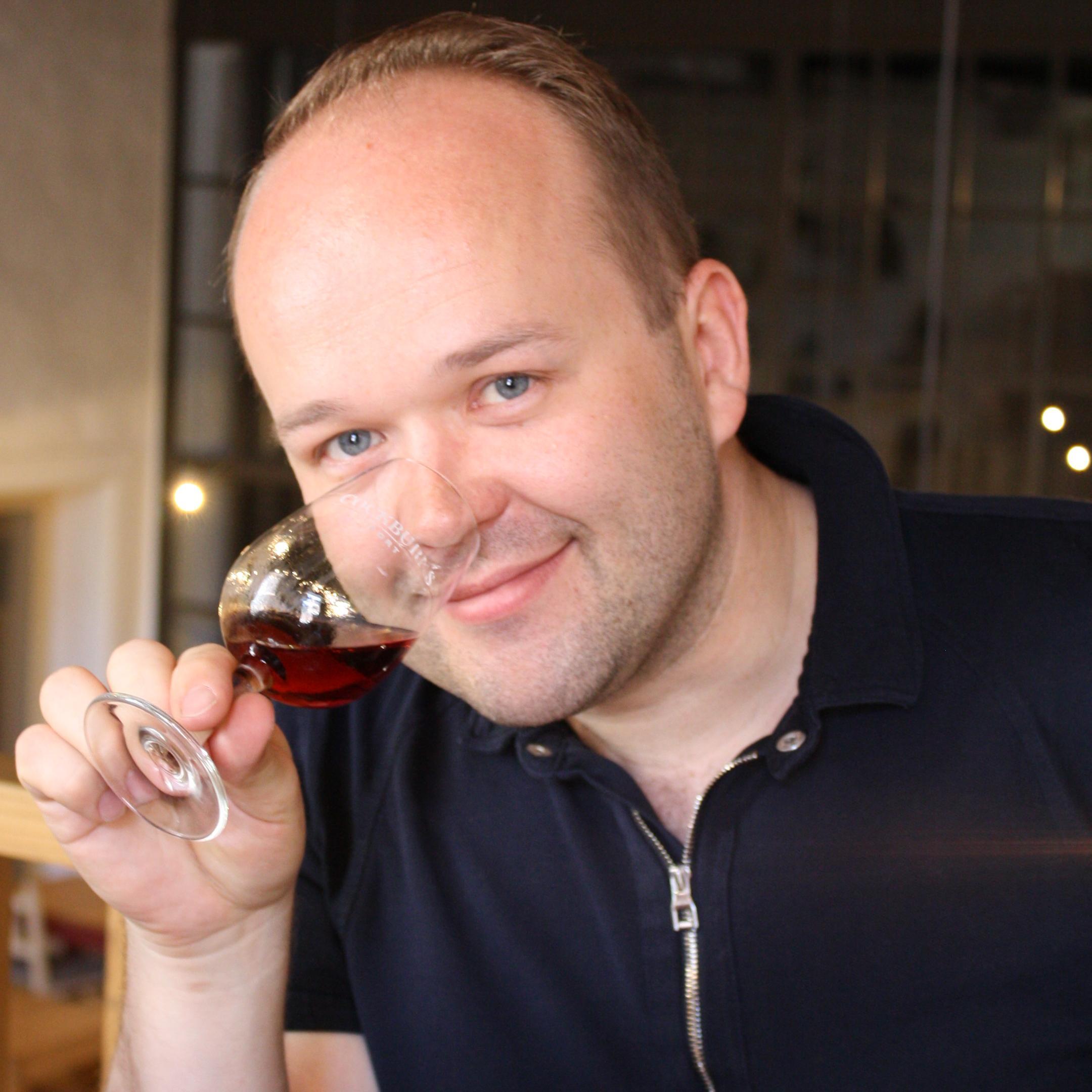 HaakanaMikko's profile picture. 