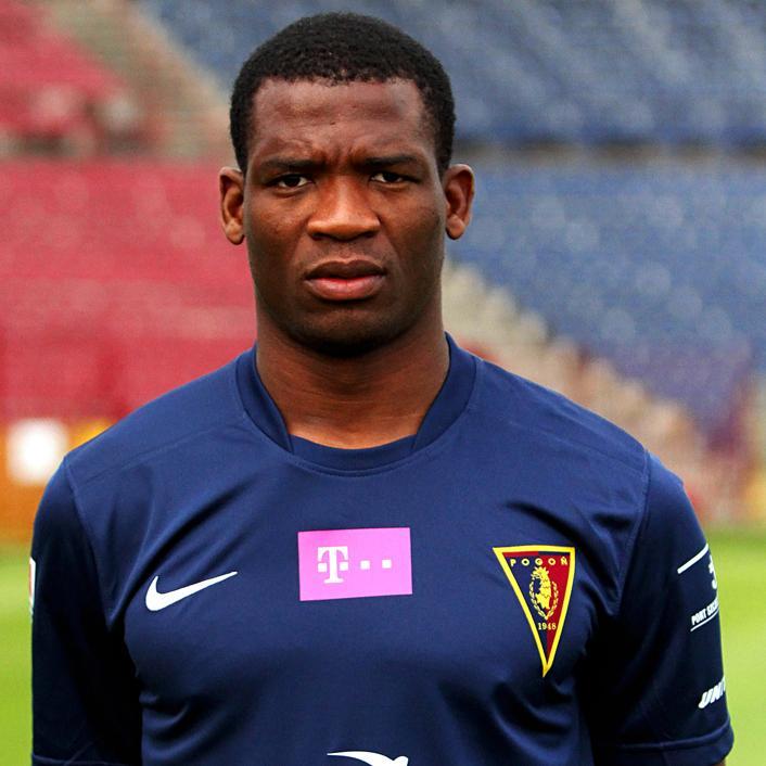 Djousse10's profile picture. Footballeur Professionnel