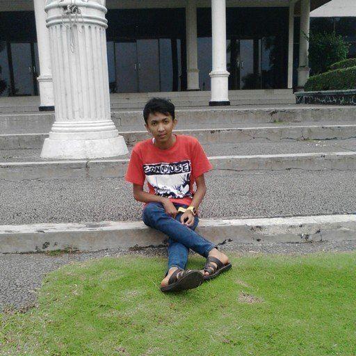 hirup aing mah kumaha aing we ath ANJING.mntong RARIWEUH :D