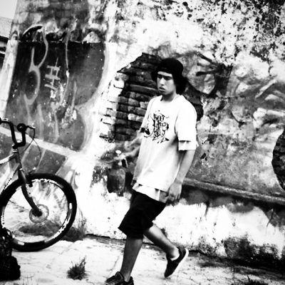 tô no pareo,caralho,fumando drogaa..
whats : 53 84781862
snap : francotrindade