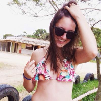 snapchat:http://t.co/fWpRvt5A2q insta: @angelamacalossi