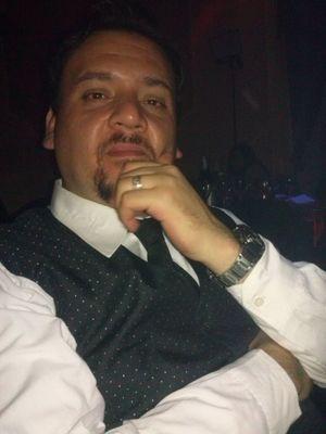 adborja1975's profile picture. Abogado, hincha del Rojo - Mantén la tranquilidad y observa lo que logras mientras los otros entran en pánico.