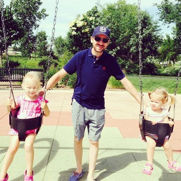 Father of three girls. Marketing Director. Founder of @vinylhunt. Street sign and traffic light collector. Independent record store champion.