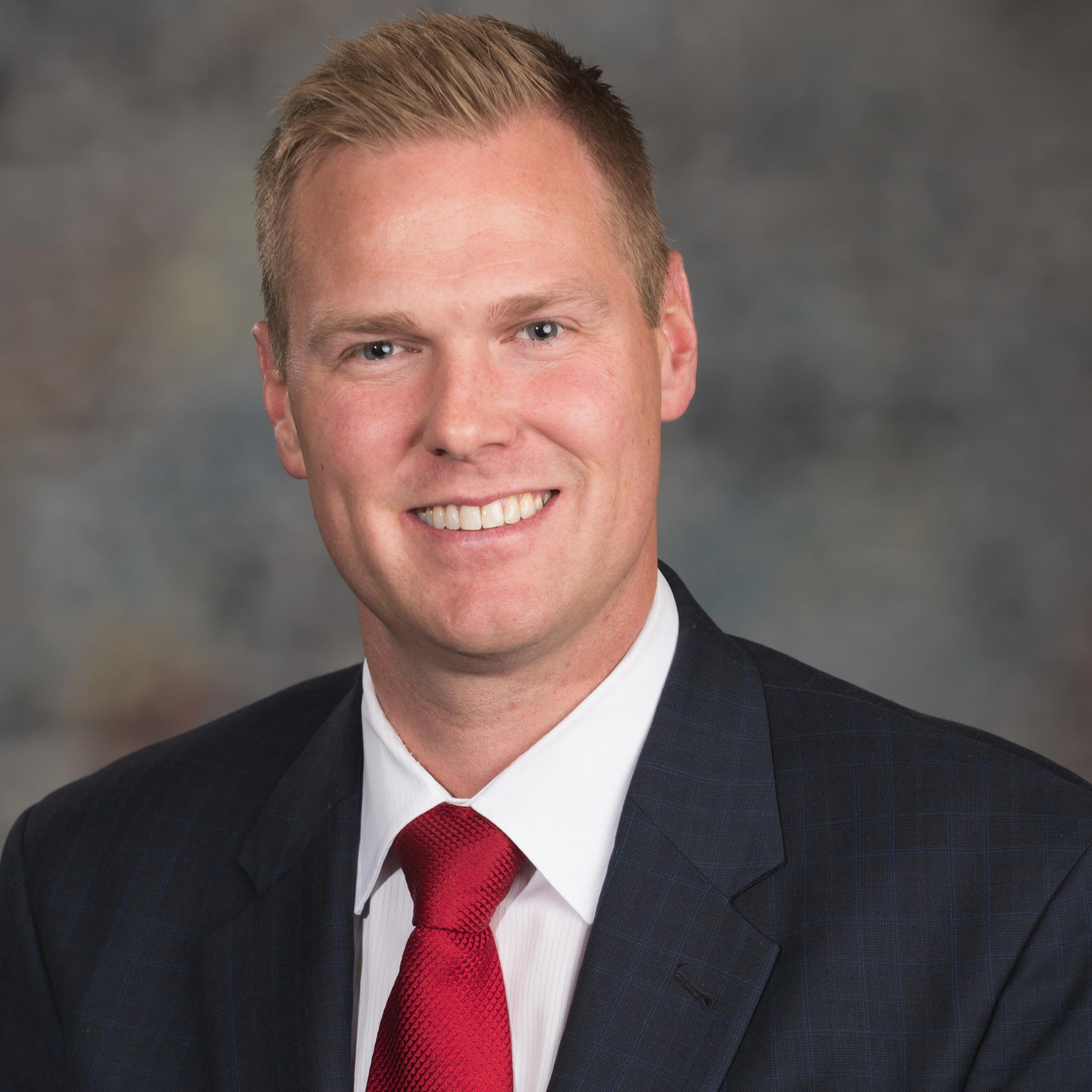 The official Twitter page for Senator Brett Lindstrom- District 18