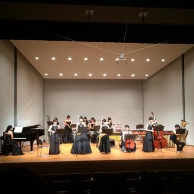 卒業研究演奏会《ピアノ独奏、独唱、作曲》は2015年1月16日、伴奏法発表会《女声三部合唱 メサイア》は2月5日。両演奏会とも無事終演致しました、ありがとうございました。3月16日全員揃って卒業。それぞれ次のステージで頑張っています。