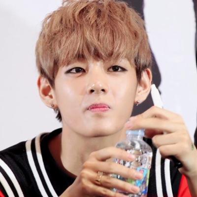 มนุษย์ติ่ง EXO GOT7 BTS