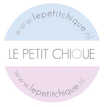 Le Petit Chique is dé online baby boutique voor exclusieve en stijlvolle  cadeaus, met dagelijks de leukste nieuwtjes op het gebied van baby en lifestyle.