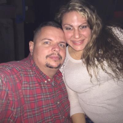 JulieAndChris04's profile picture. We met online in 2003. He flew to see Me and I flew to see him, soon after we were married. We have 5 kids in our blended family, one conceived through IVF.