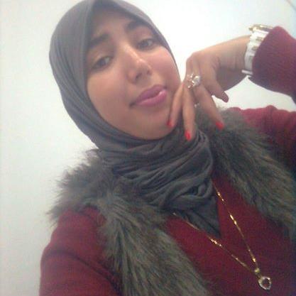 علمتنا الحياه :
ان نقول لإنفسنا قبل ان ننام:
اننا لسنا الحزانى الوحيدين في هذا
العالم وليس كل الناس سعداء كما نظن..