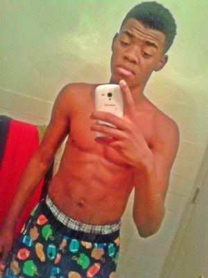 basketball player 4 warrensville #justwin #12 follow me on ig @ tyr3ll__
