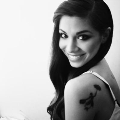 Cuenta de fans de Christina Perri en España. Penguins.