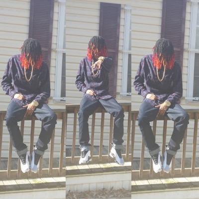 OLD PAGE, NON EXISTING. FOLLOW @DaGahd_