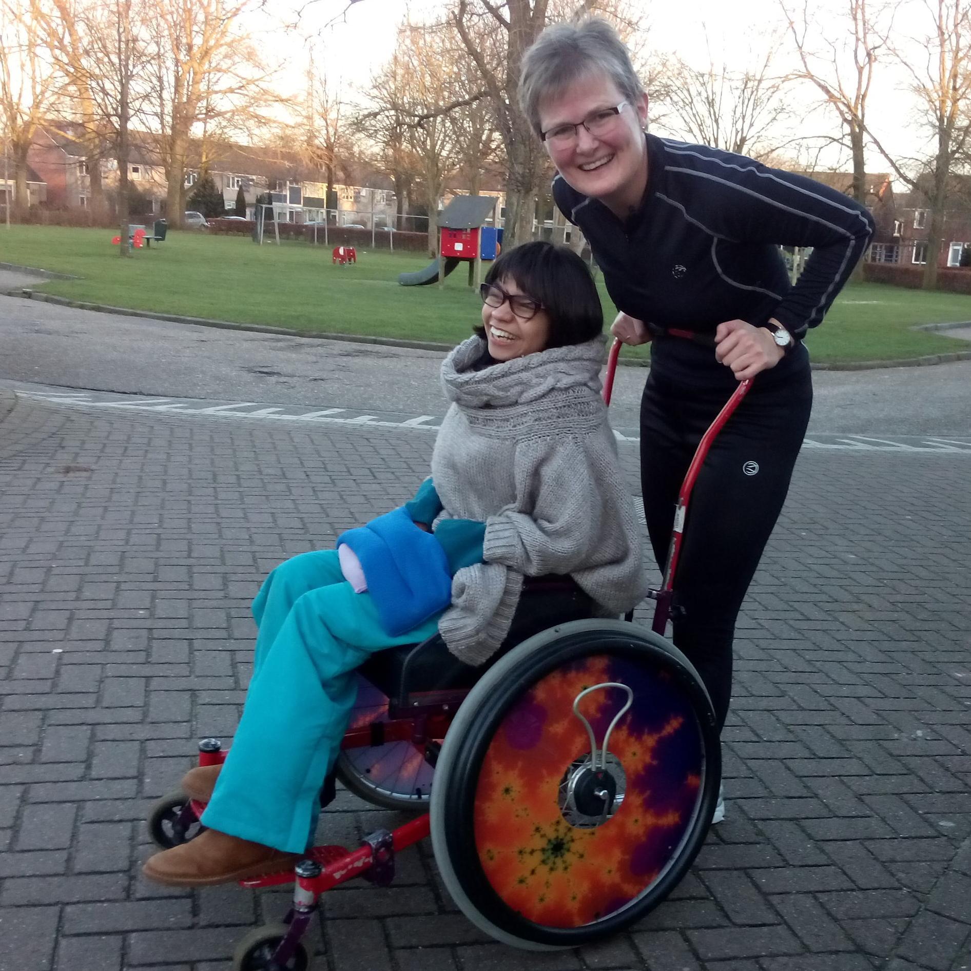 Wij zijn Jari en Foekje en doen mee aan Rennen Voor Twee. Volg deze twitter om onze reis naar de triatlon in de gaten te houden!
