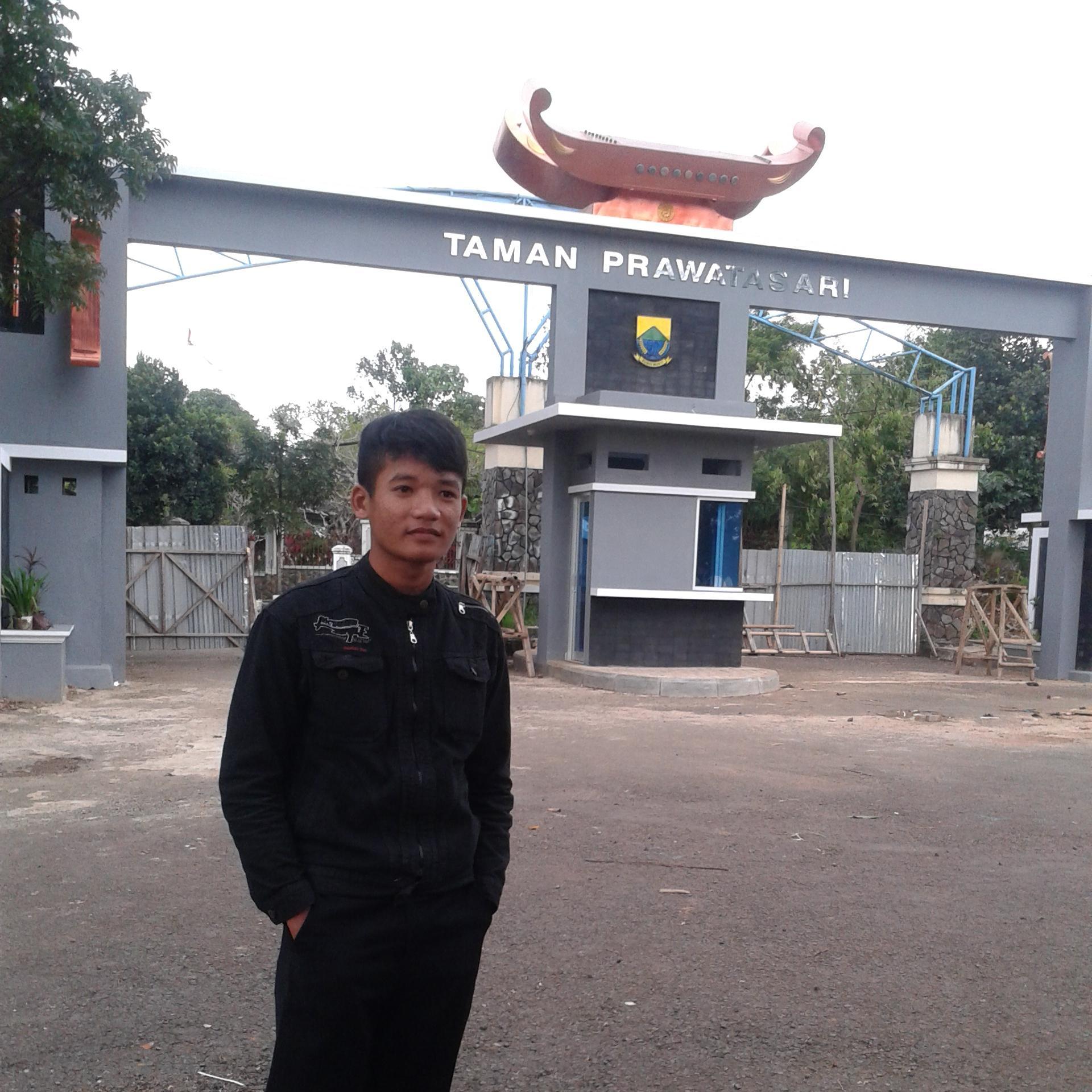 wijayapanji09's profile picture. 