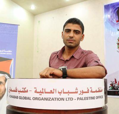بحب الناس والناس بحبونى