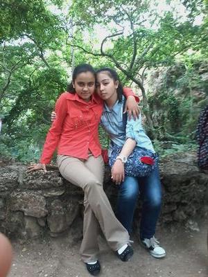 tansuzr's profile picture. 