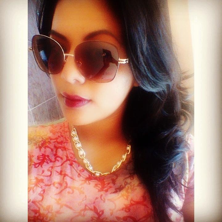 Ella es fuerte porque ha sido débil. Es hermosa porque sabe sus defectos y vive sin temor porque una vez tuvo miedo.. ☺