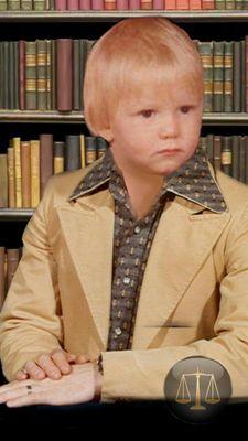 LilLawyer's profile picture. I wunna wepwesent u and gechoo monies u ah owd. I gev fwee weegle abvise to.