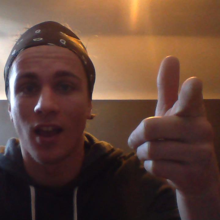 w3scha5e's profile picture. 