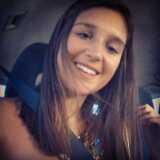 Estudiante y soñadora. Me encanta estar con mi gente. Amo el mundo del caballo, la moda y la buena música. Pero sobre todo te amo a ti.