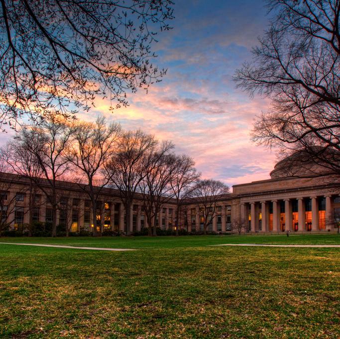 Alumni for Divestment at MIT (AD-MIT) using @divestfund donations to tell MIT to do the right thing, stop funding #climatechaos, #divest from fossil fuels